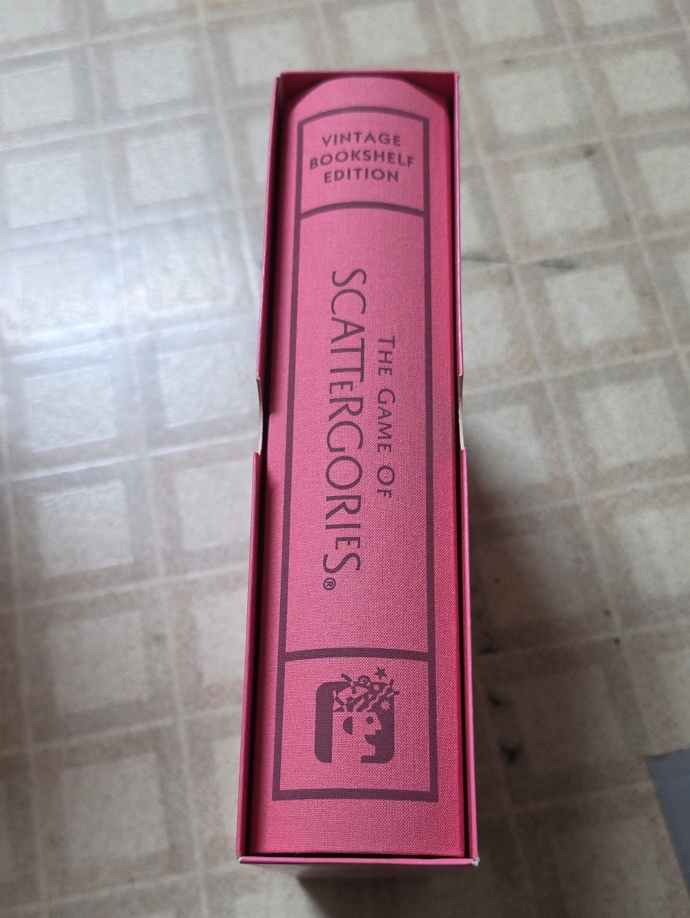 Vintage Bookshelf Edition of Scattergories - NEW